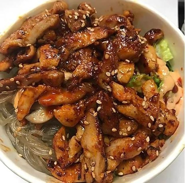 Spicy Chicken (Cup Bap).